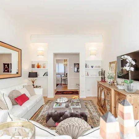 Apartment Graziella, Luxury 2 Bedrooms, Terrace And Private Parking Downtown